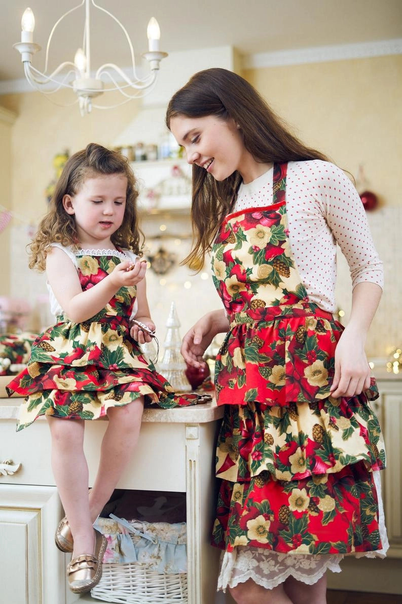 Winter Red Christmas Floral Ladies Apron
